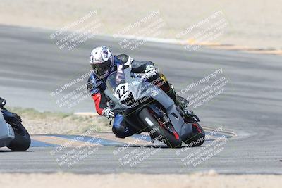 media/Oct-05-2025-CVMA (Sun) [[beeef4f201]]/Race 10-Formula Lightweight Twins Shootout/